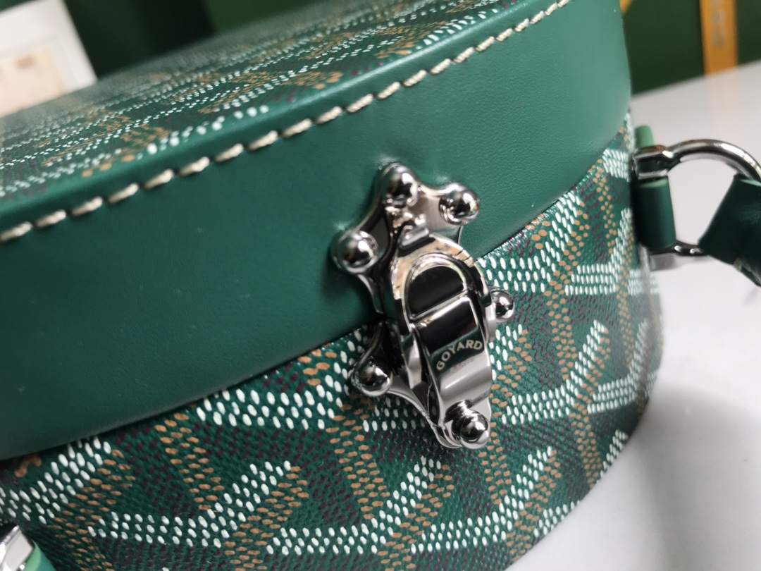 The Alto Hatbox Trunk Bag In Green